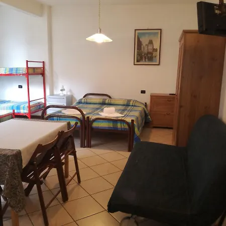 Angelo E Maria Lägenhet Lovere
